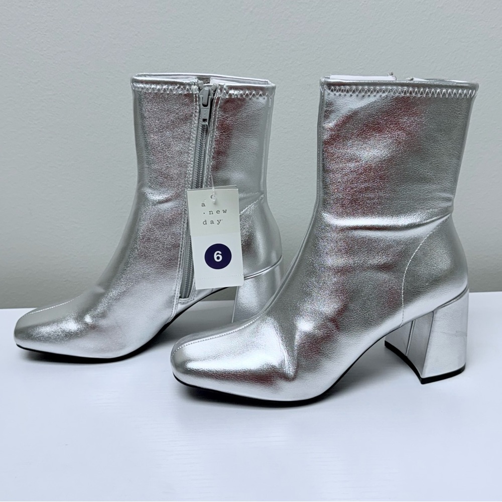 New! A New Day Women's Metallic Silver Heeled Boots, size 6, Target